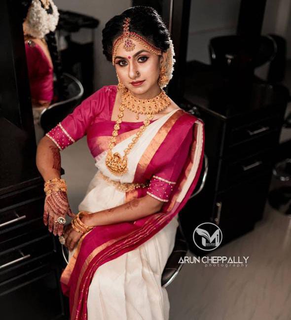 MILAN'S MAKEUP STUDIO CHARUMOODU